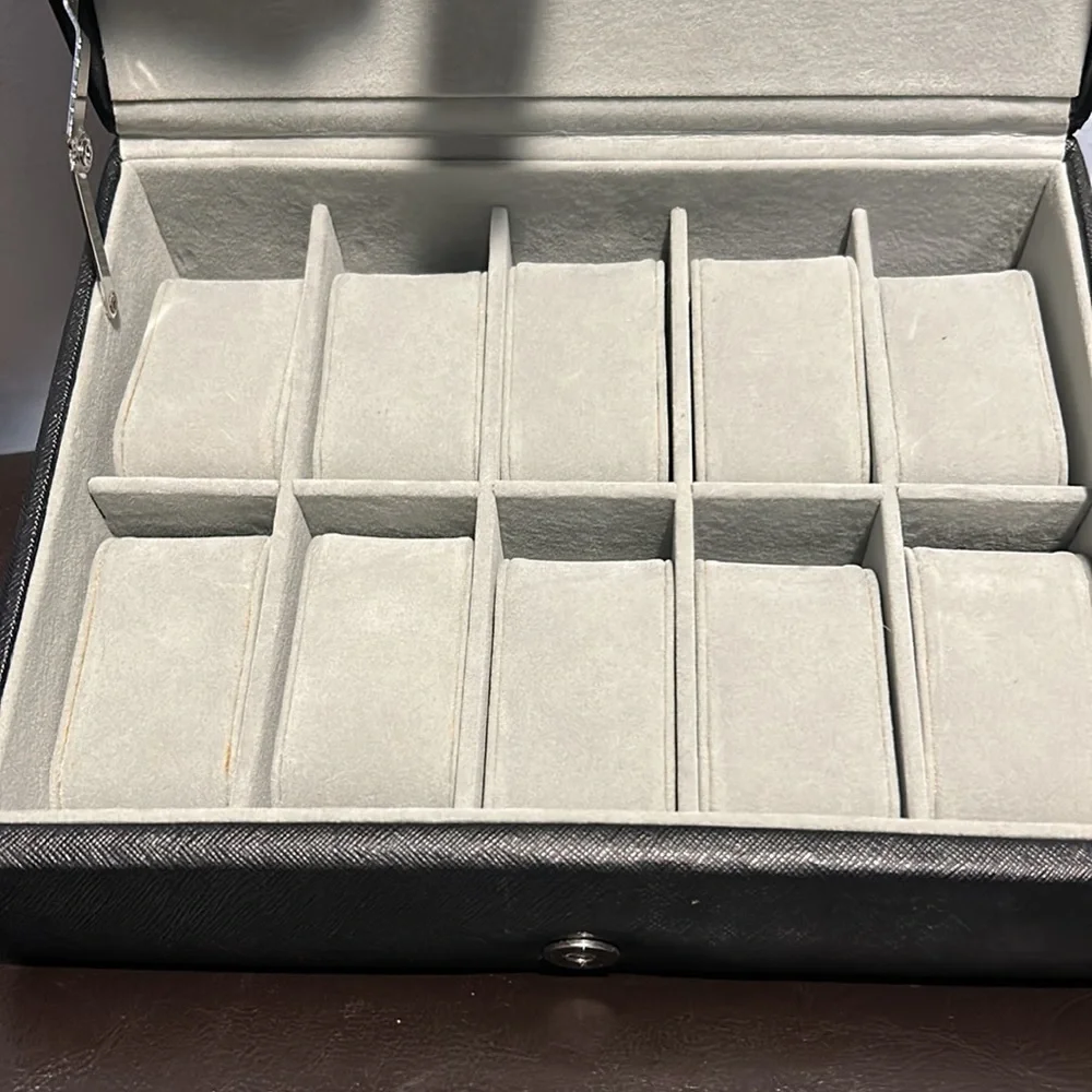 Mele & Co. Parker Watch Box - Picture 2 of 10